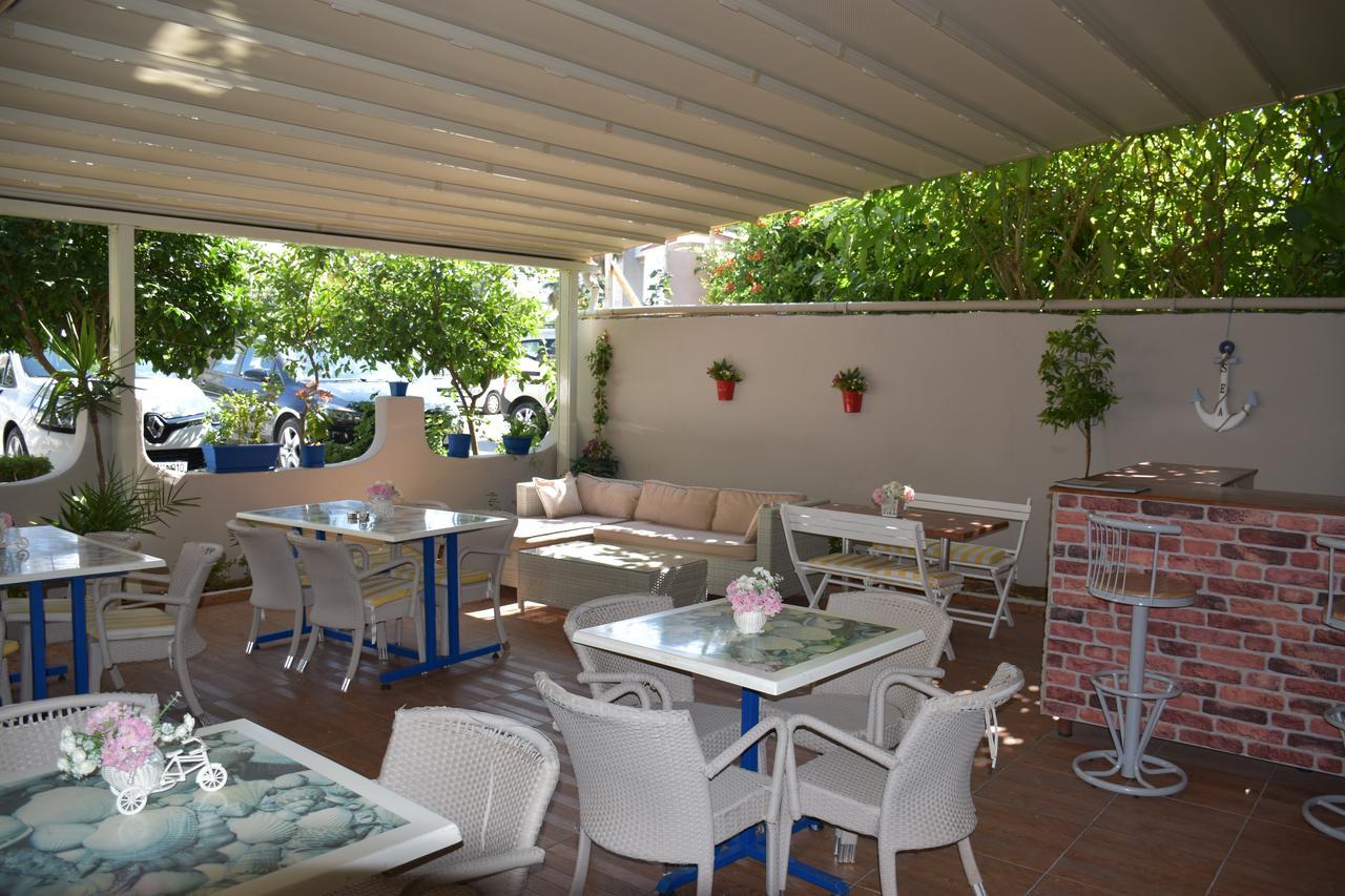 Ozcan Pansiyon Marmaris Exterior foto