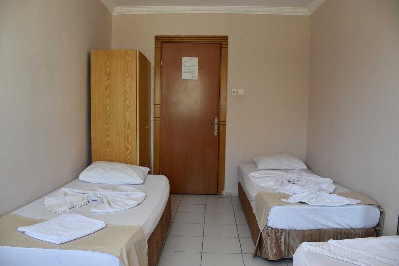 Ozcan Pansiyon Marmaris Exterior foto